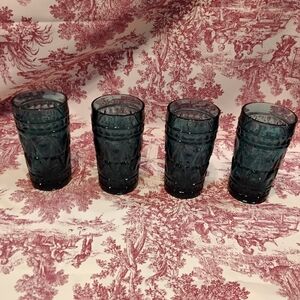 Embossed Blue Glass Tumbler Set – 4-Piece Decorative Drinkware